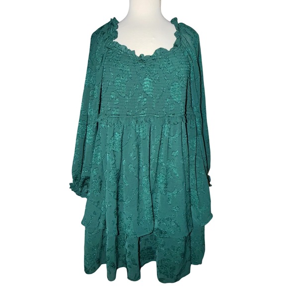 Arula Ellenie-P Green Floral Burnout Smocked Tiered Mini Dress Womens A 1X 14 G2 - Picture 2 of 9